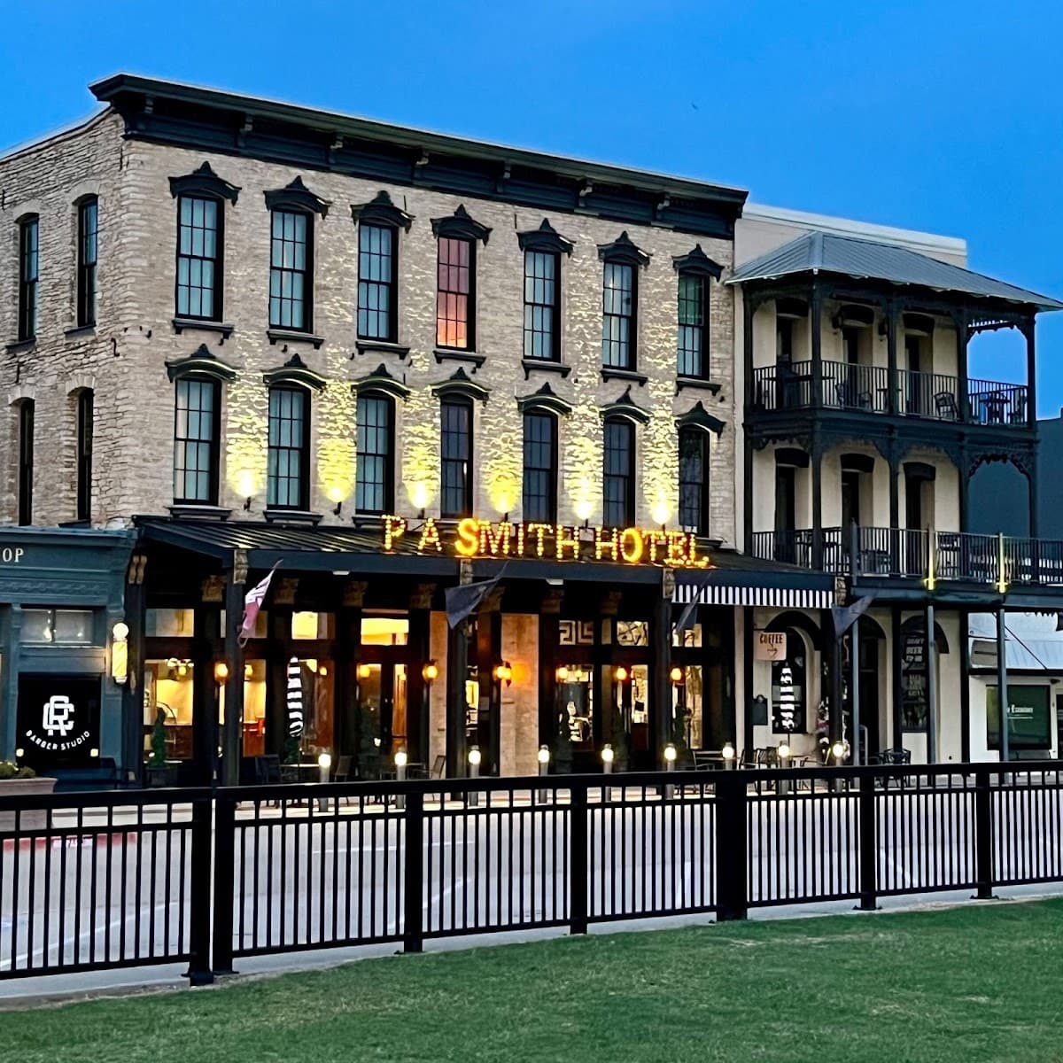 P.A. Smith Hotel, Hotel in Navasota