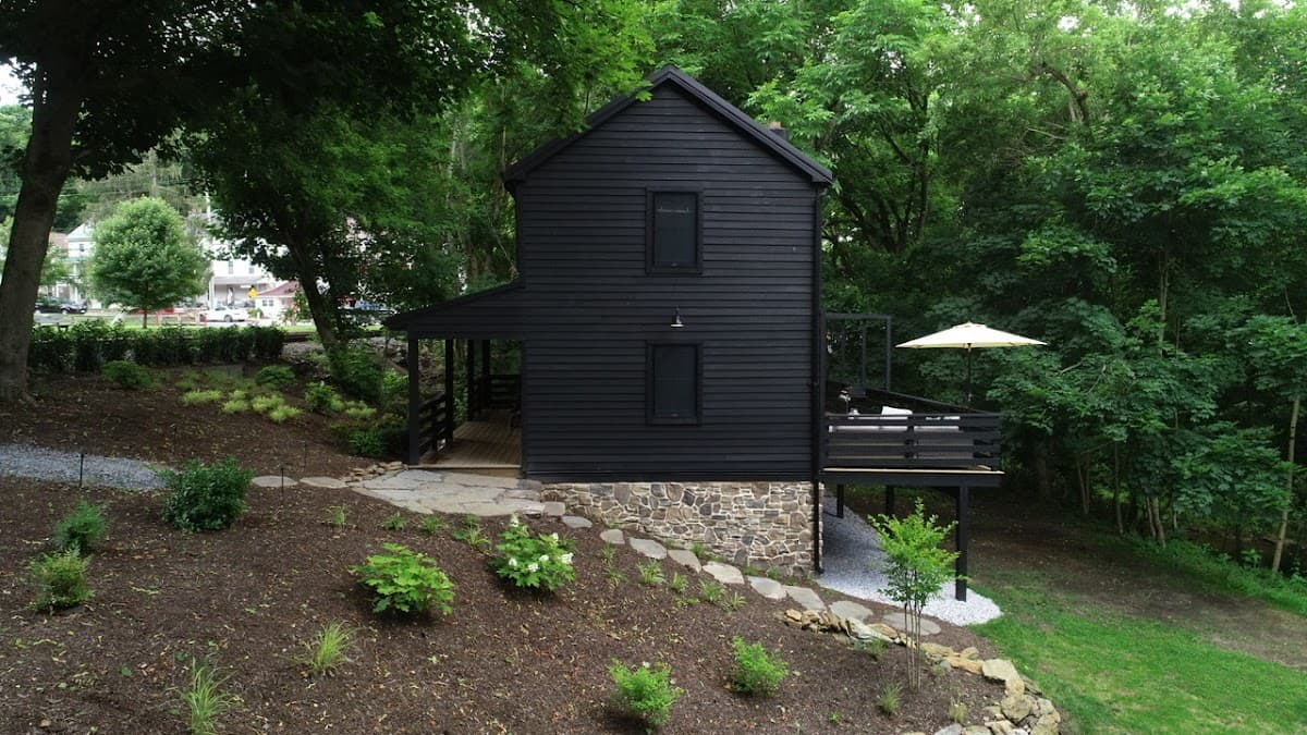 The Creek House, Hotel in New Freedom