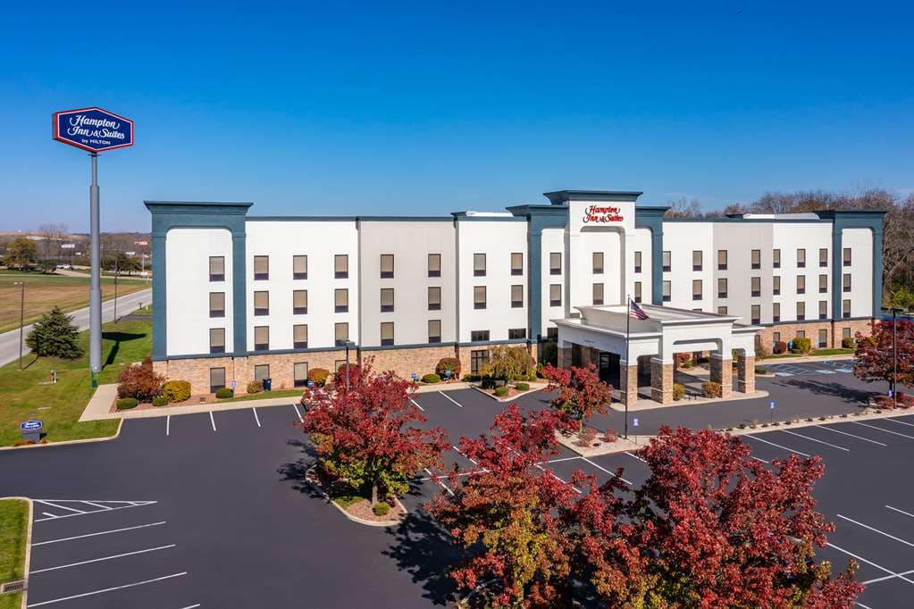 Hampton Inn & Suites Richmond, Hotel in New Paris