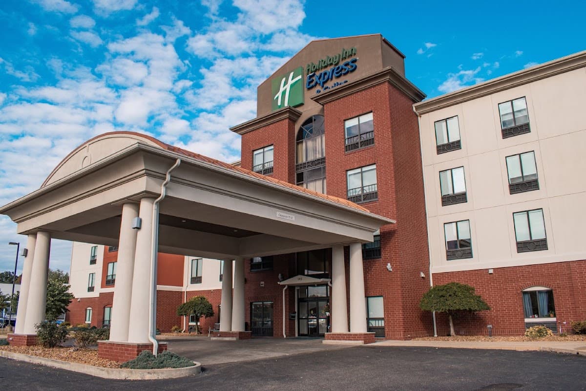 Holiday Inn Express & Suites New Philadelphia by IHG, Hotel in New Philadelphia
