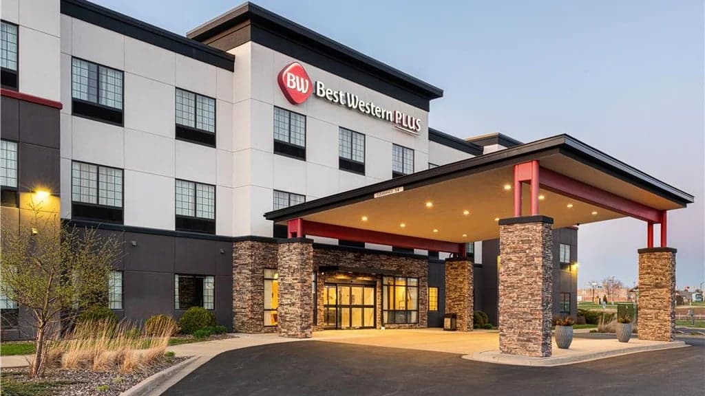 Best Western Plus New Richmond Inn & Suites, Hotel in New Richmond