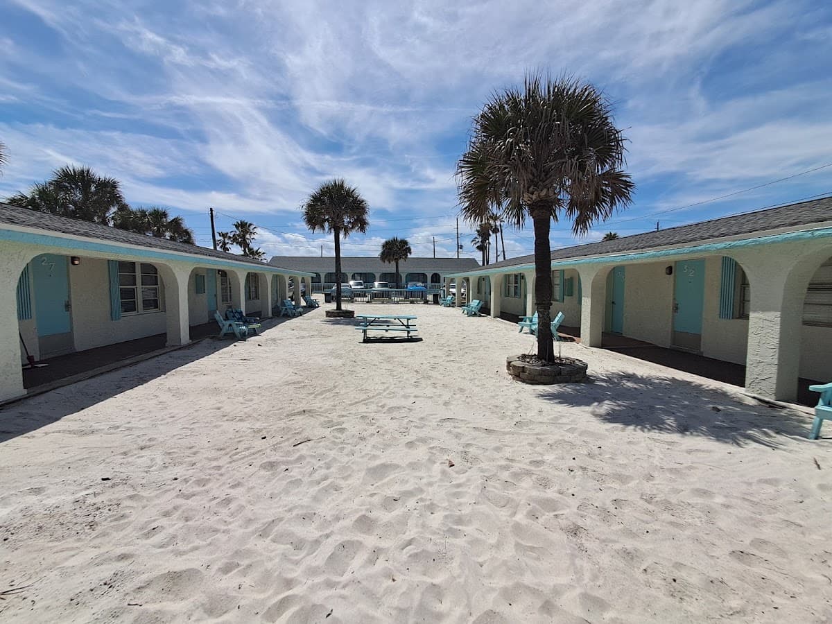 Sea Vista Motel & Tiki Bar, Hotel in New Smyrna Beach