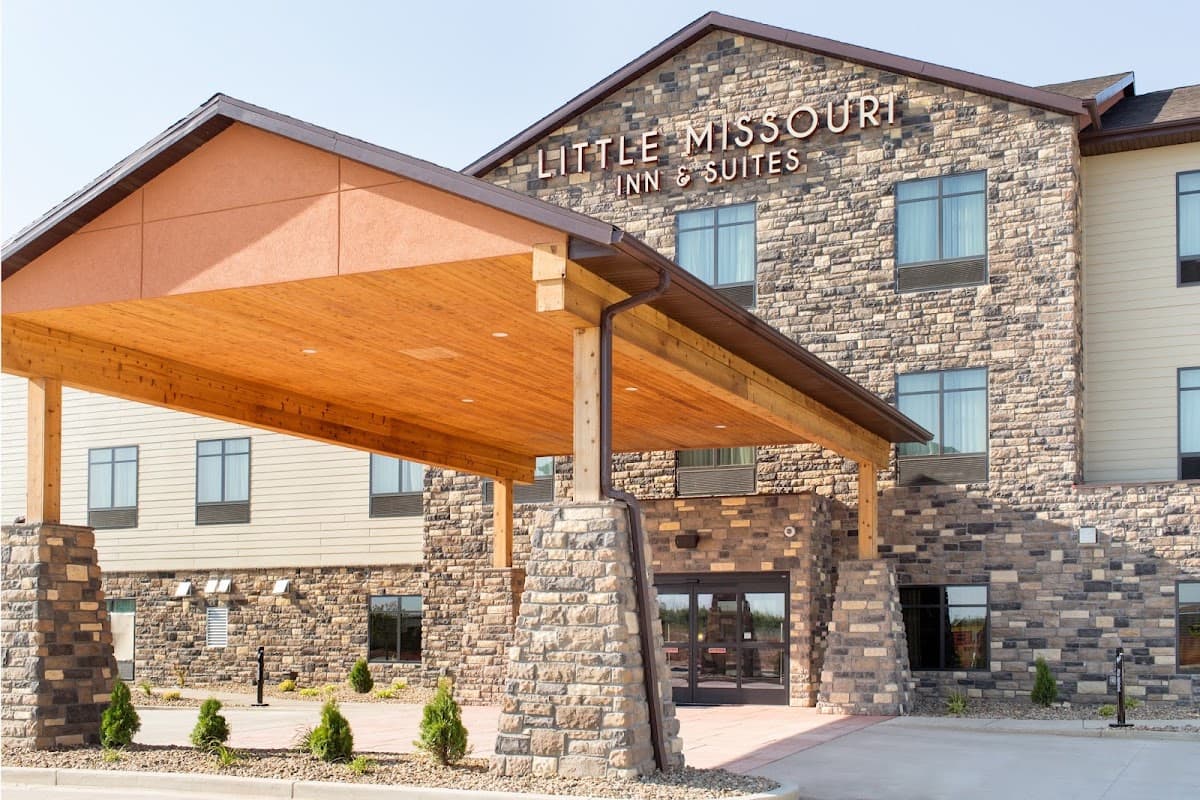 Little Missouri Inn & Suites New Town, Hotel in New Town