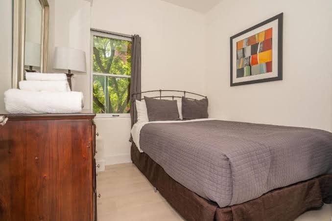 Village NY Apartments 30 Day Stays - Deluxe Apartment, Hotel in West Village