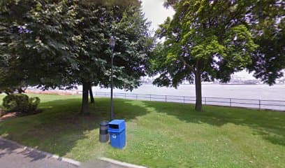 Nolan Park Grilling Area, Campsite in Brooklyn Heights