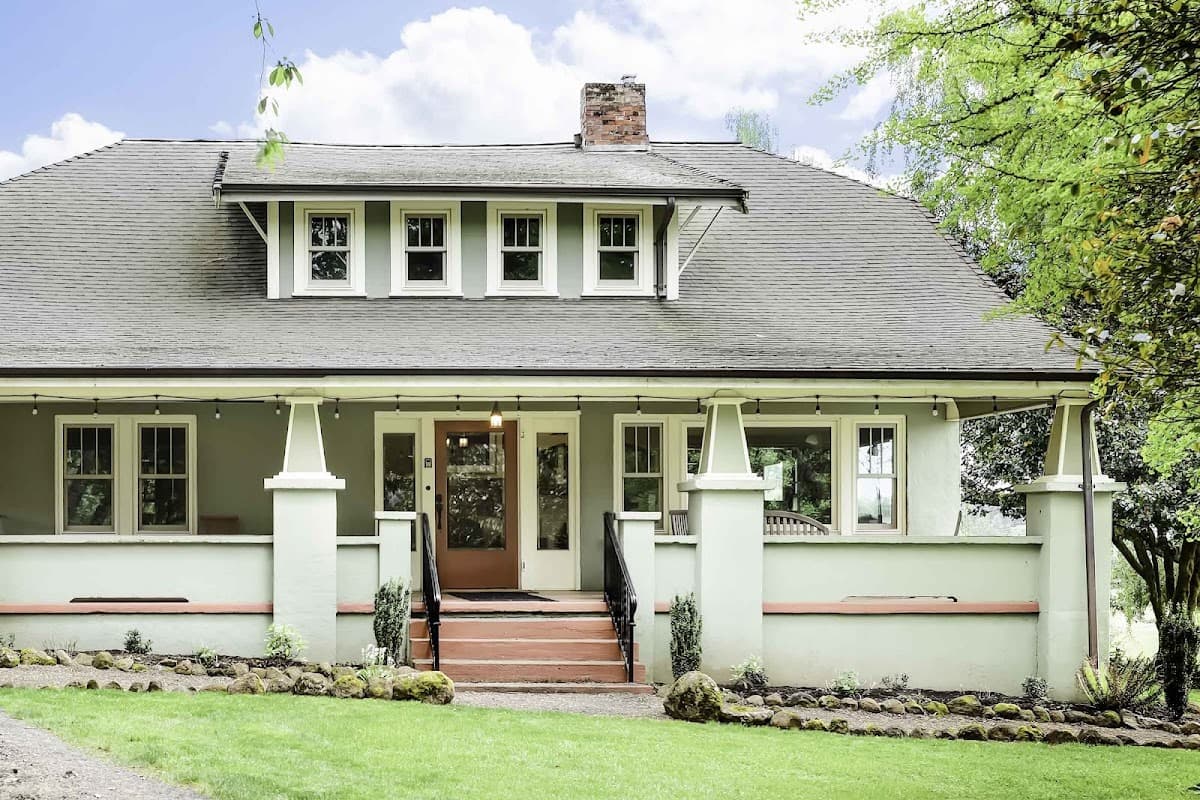 Chehalem House, Hotel in Newberg