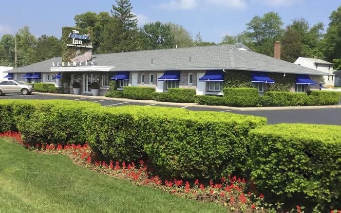 Atlantic Inn, Hotel in Newington