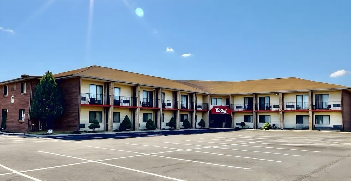 Red Roof Inn & Suites Newport – Middletown, RI, Hotel in Newport East