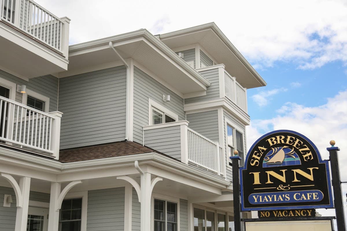 The Sea Breeze Inn, Hotel in Newport