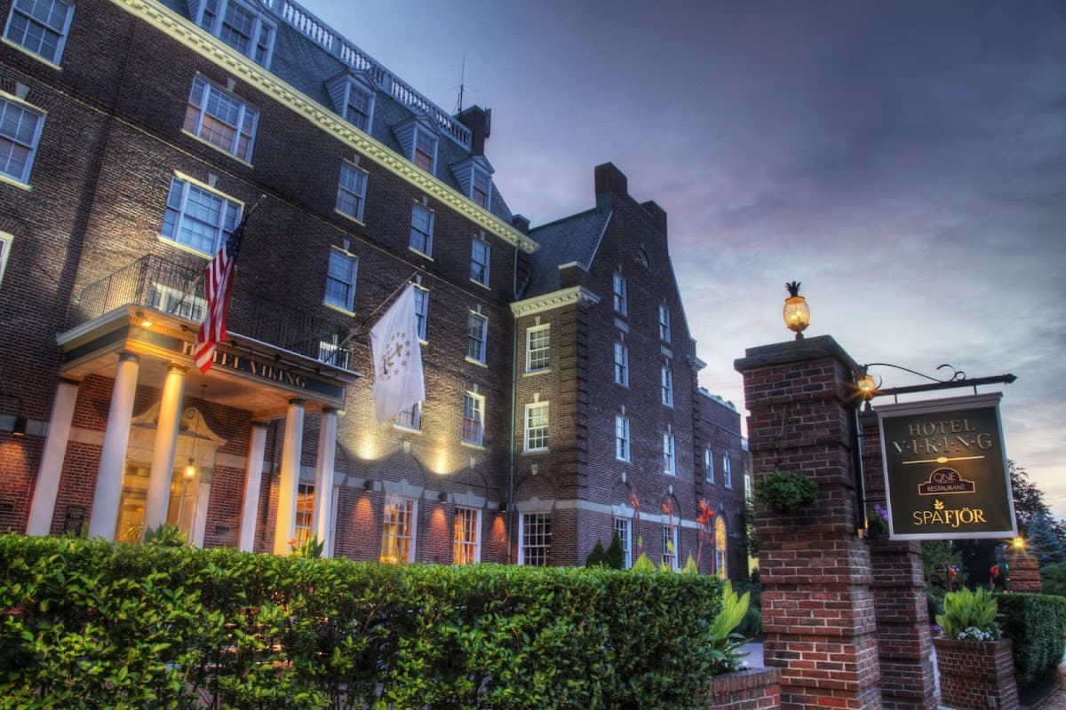 Hotel Viking, Hotel in Newport
