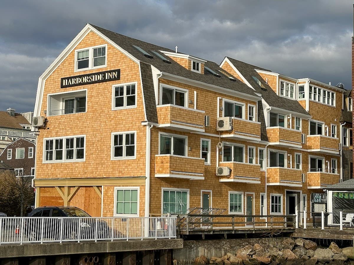 Harborside Inn, Hotel in Newport