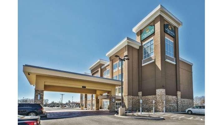 La Quinta Inn & Suites by Wyndham Niagara Falls, Hotel in Niagara Falls