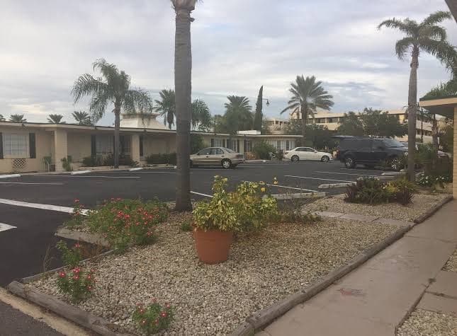 Island Breeze Inn, Hotel in Nokomis