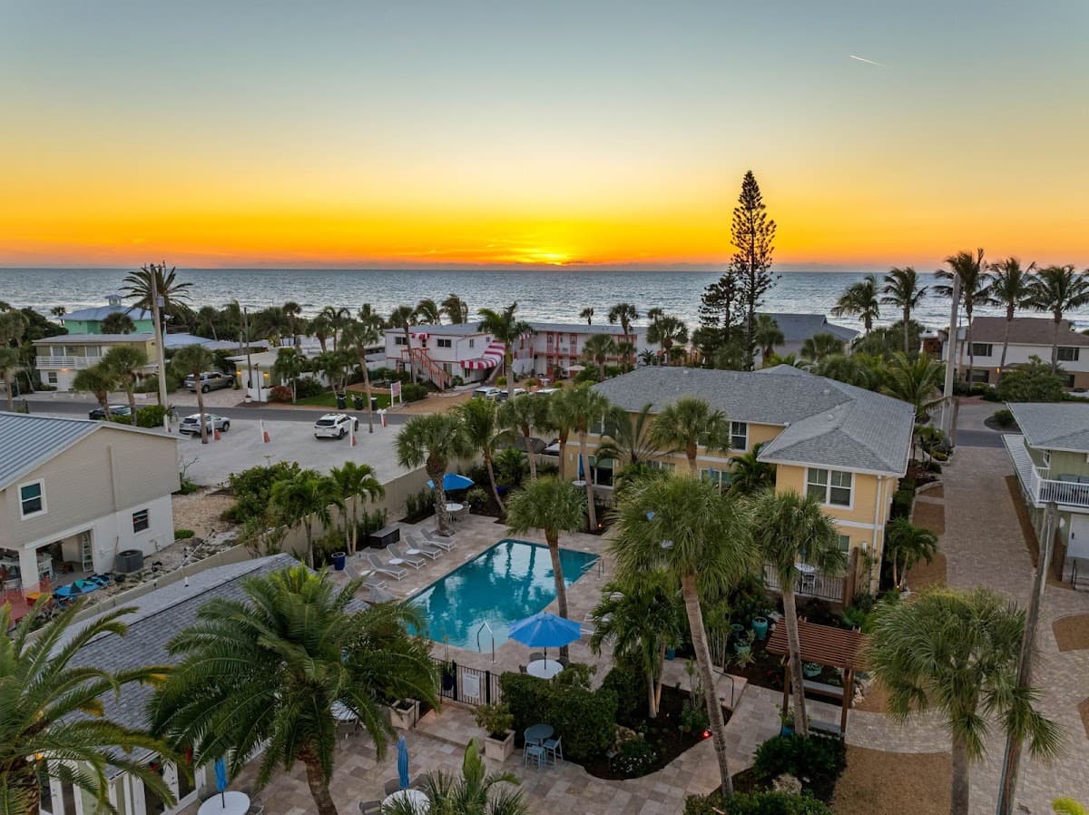 Escape Coastal Resort & Marina, Hotel in Nokomis