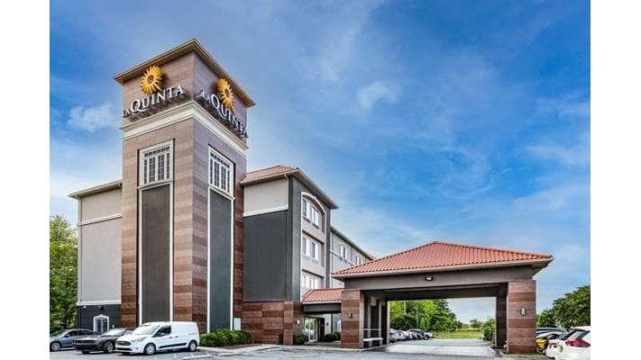 La Quinta Inn & Suites by Wyndham Norfolk, Hotel in Norfolk