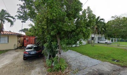 Kandi, Motel in Hallandale Beach