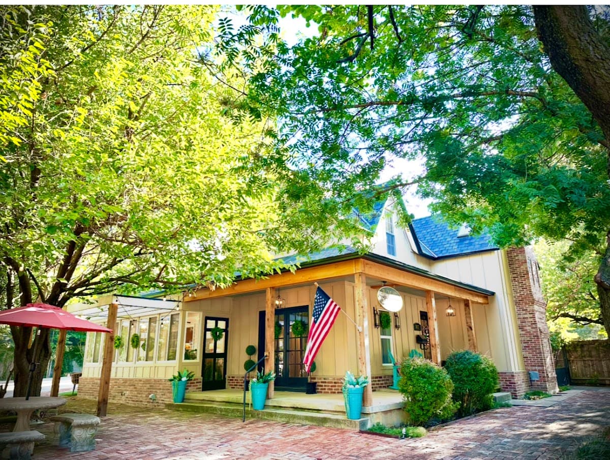 The Manor Bed & Breakfast, Bed & Breakfast in Norman