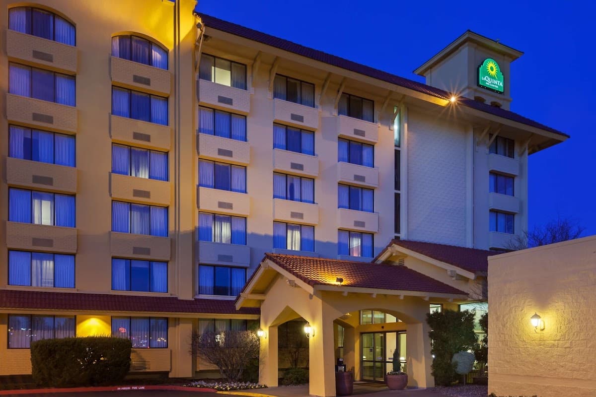 La Quinta Inn & Suites by Wyndham Seattle Sea-Tac Airport, Hotel in SeaTac