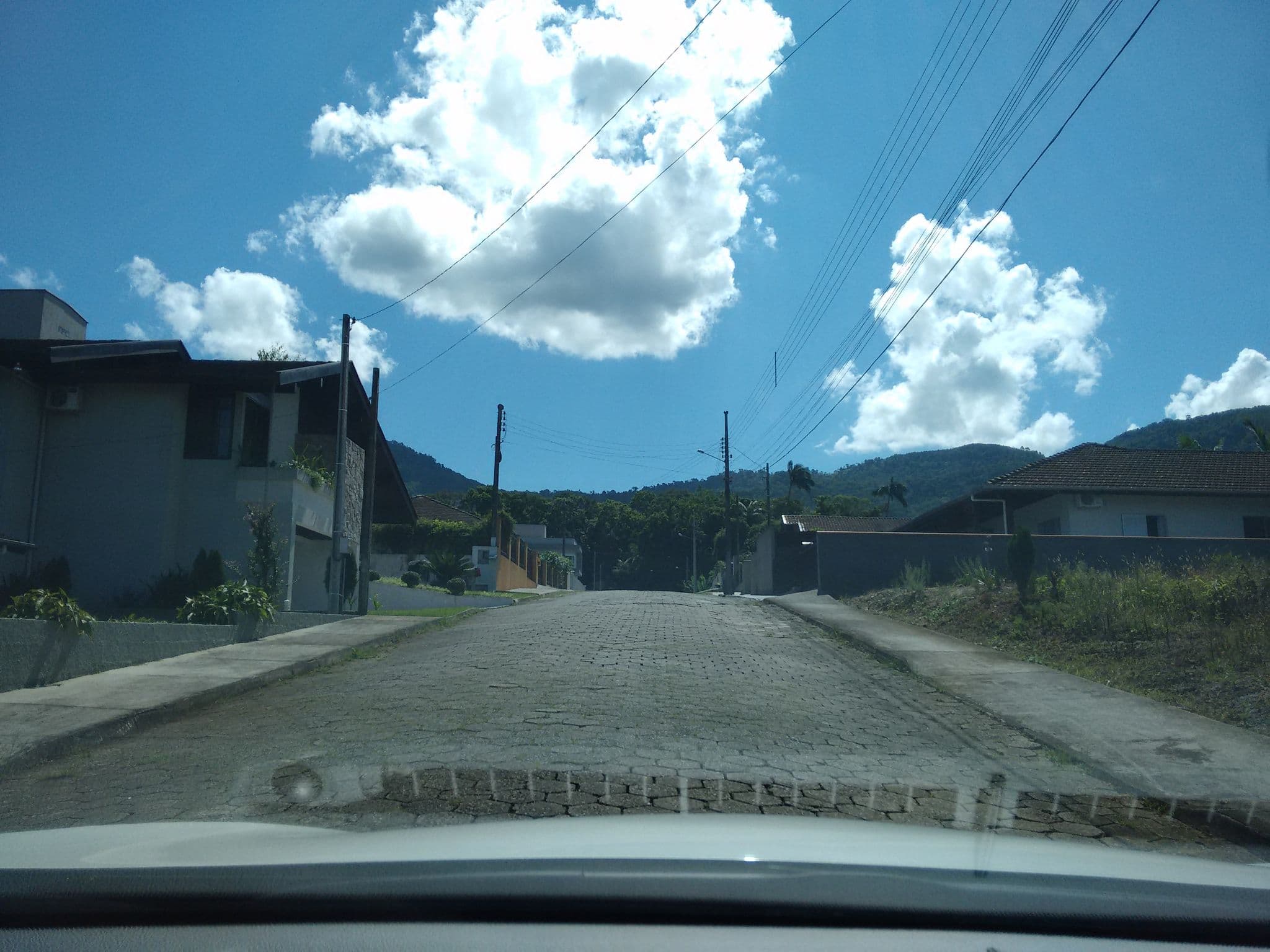 Street view near Bella Pousada, Pomerode — © alvarenga (CC BY-SA · Mapillary)