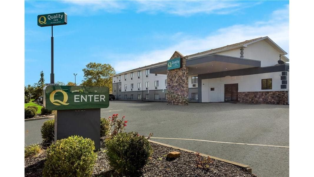 Quality Inn Hall of Fame, Hotel in North Canton