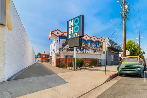 Rodeway Inn & Suites North Hollywood Burbank Airport - Universal Area, Hotel in North Hollywood
