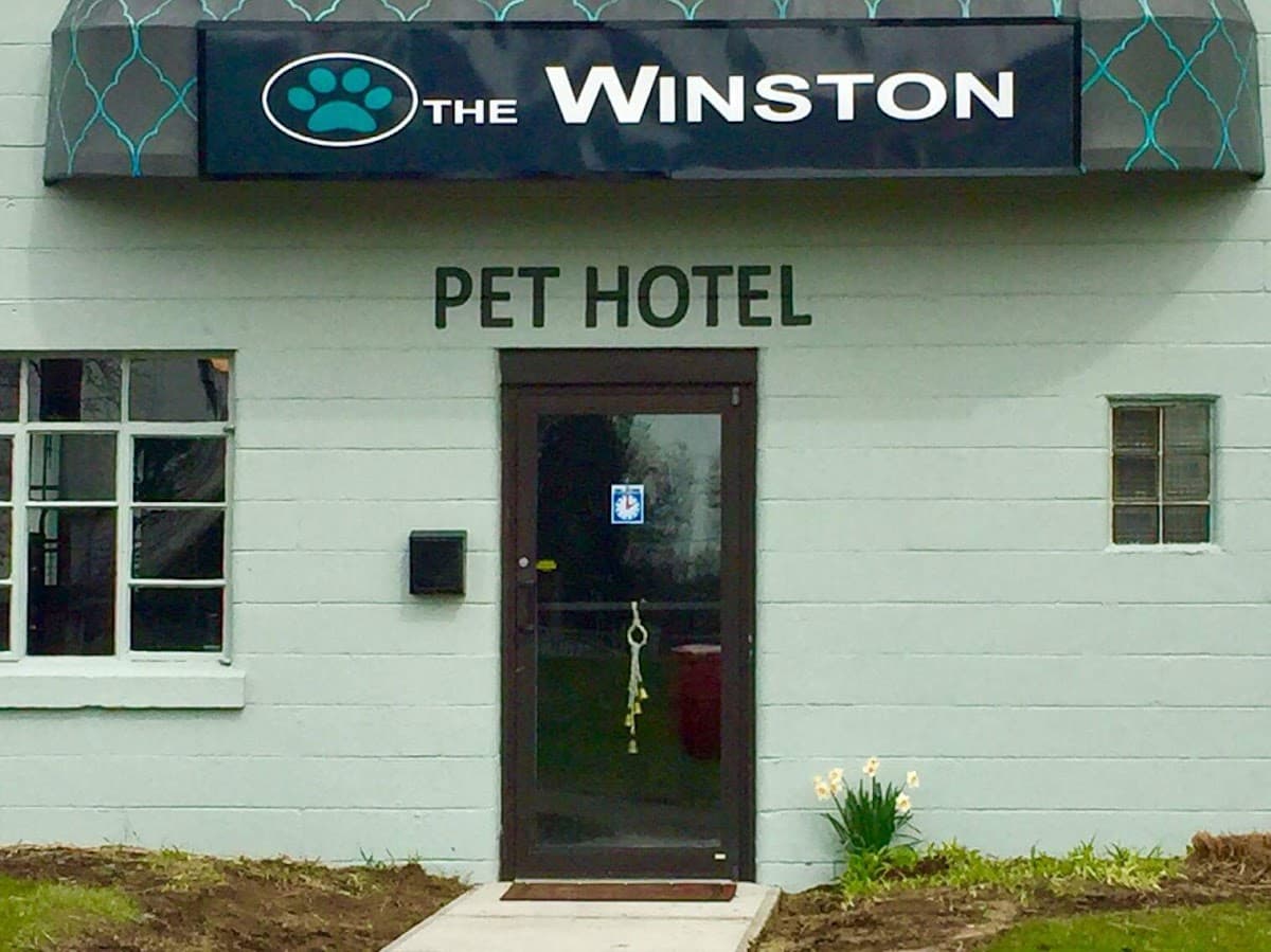 The Winston Pet Hotel, Hotel in Zanesville