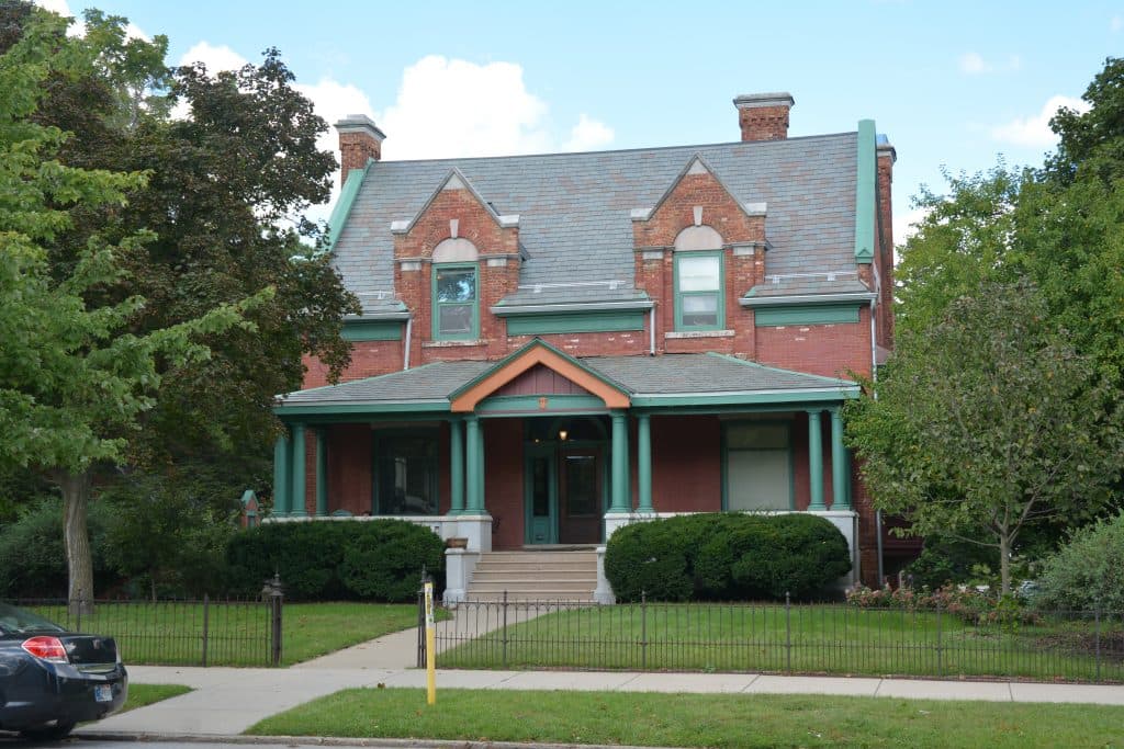 Art and Lodging, Guesthouse in South Bend