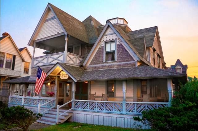 Beachfront Inn of Martha's Vineyard, Guesthouse in Oak Bluffs