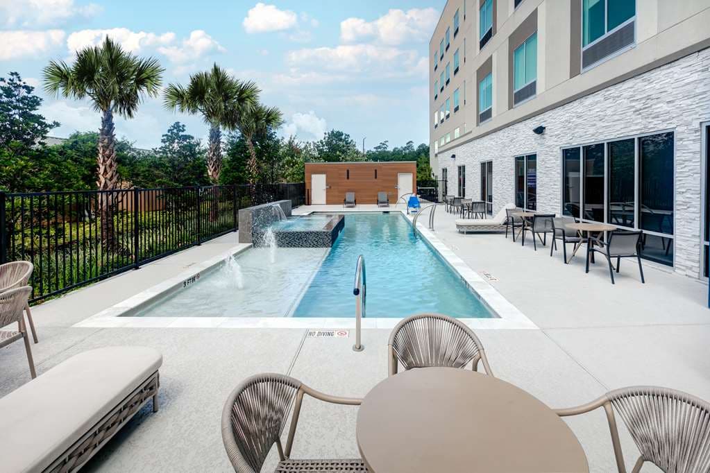 Hampton Inn & Suites by Hilton Shenandoah The Woodlands, Hotel in Oak Ridge North