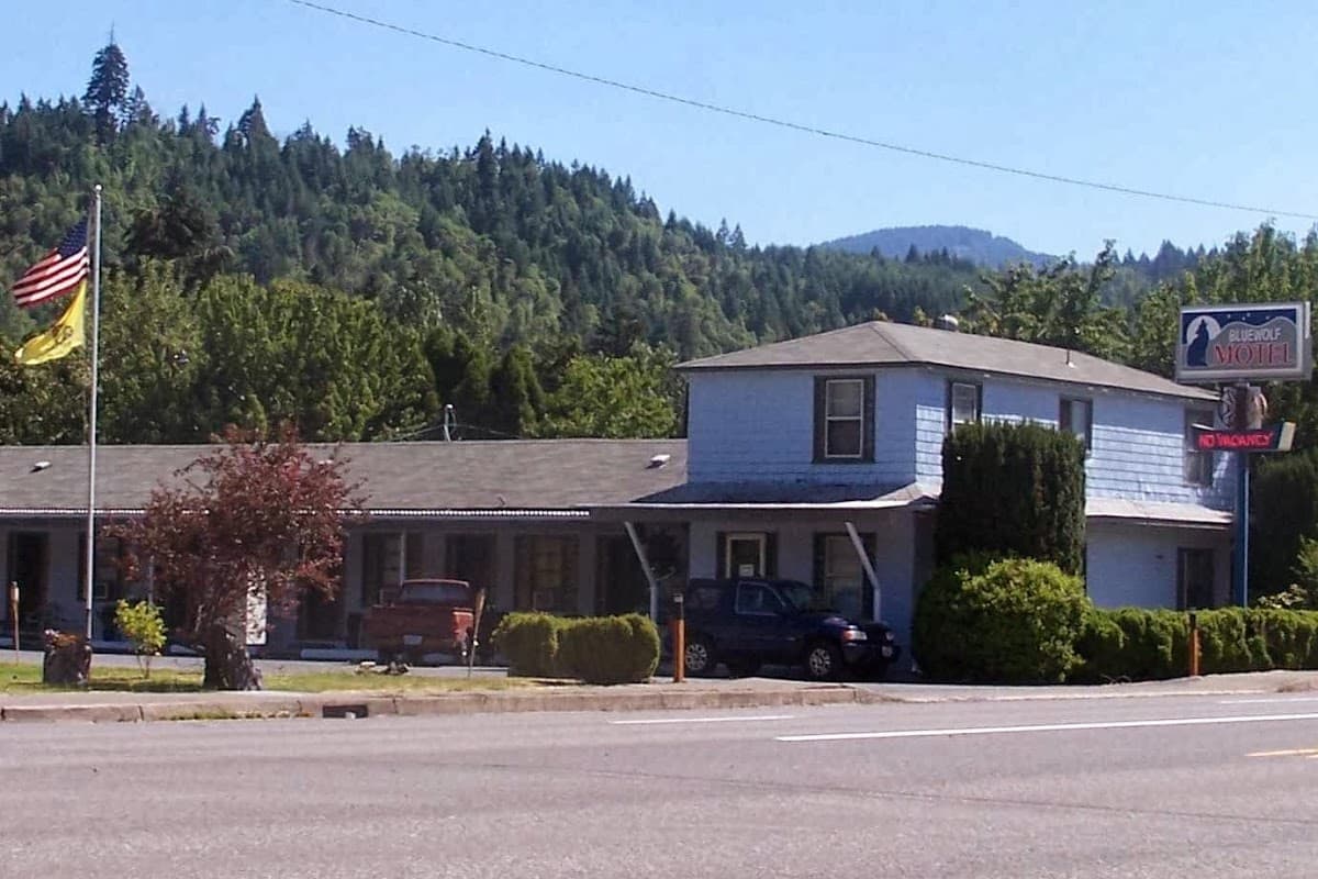 Bluewolf Motel, Motel in Oakridge