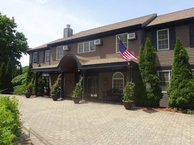 Sea Rose Suites, Hotel in Ogunquit