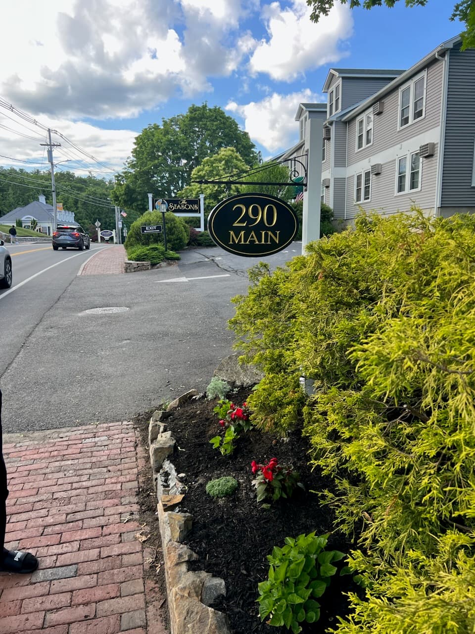 Yellow Monkey Guest Houses, Hotel in Ogunquit