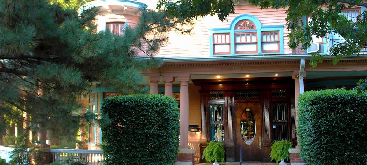 The Grandison Inn Bed & Breakfast, Bed & Breakfast in Oklahoma City