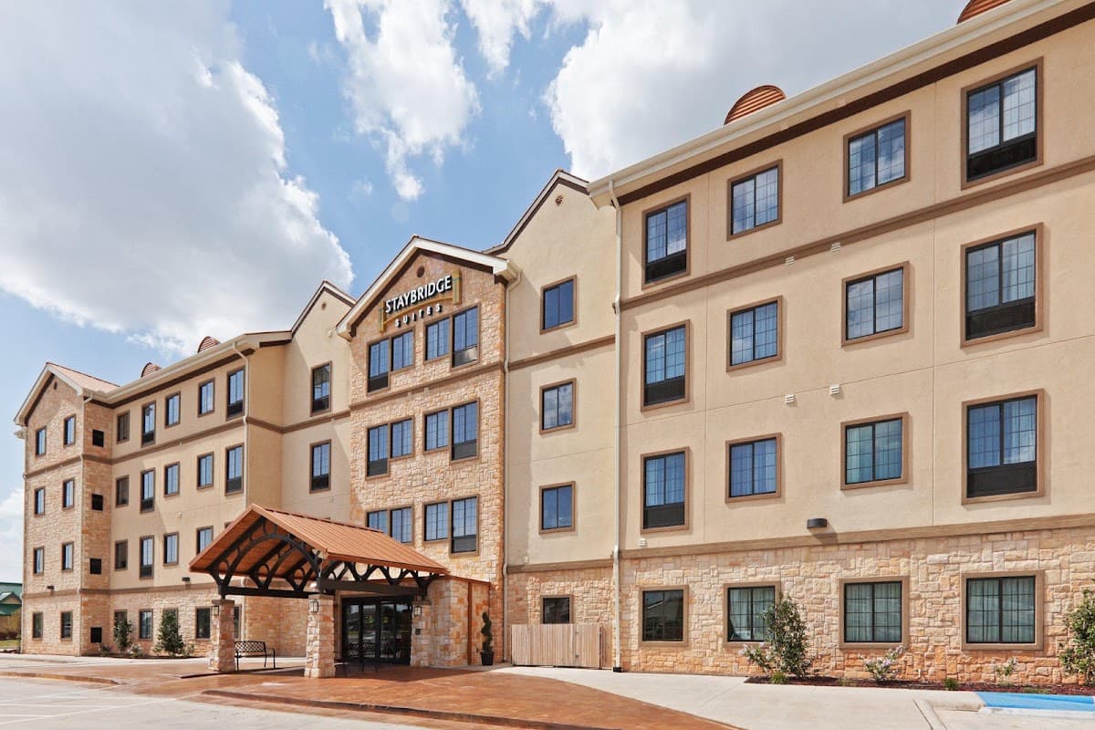 Staybridge Suites Oklahoma City Airport by IHG, Aparthotel in Oklahoma City