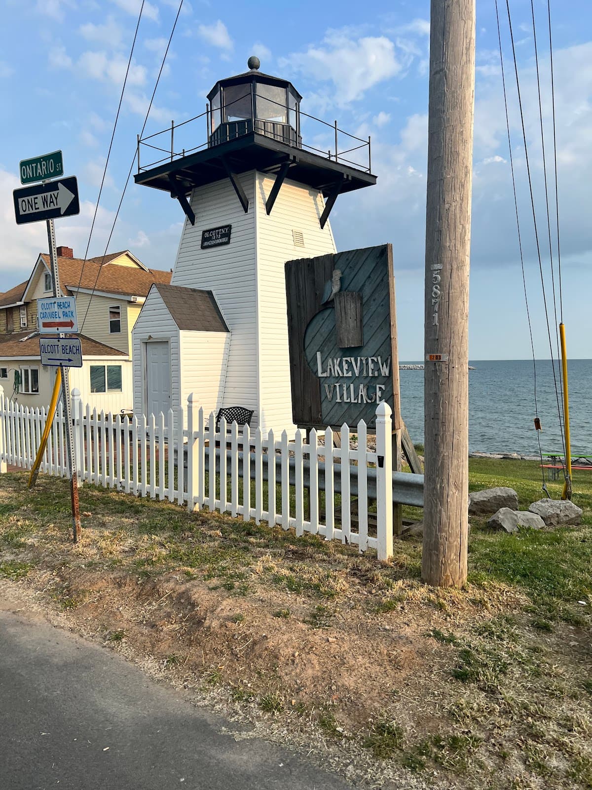 Old Olcott Beach Fire Station, Guesthouse in Olcott