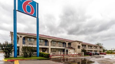Motel 6 San Antonio, Tx - Frost Bank Center, Hotel in Terrell Hills