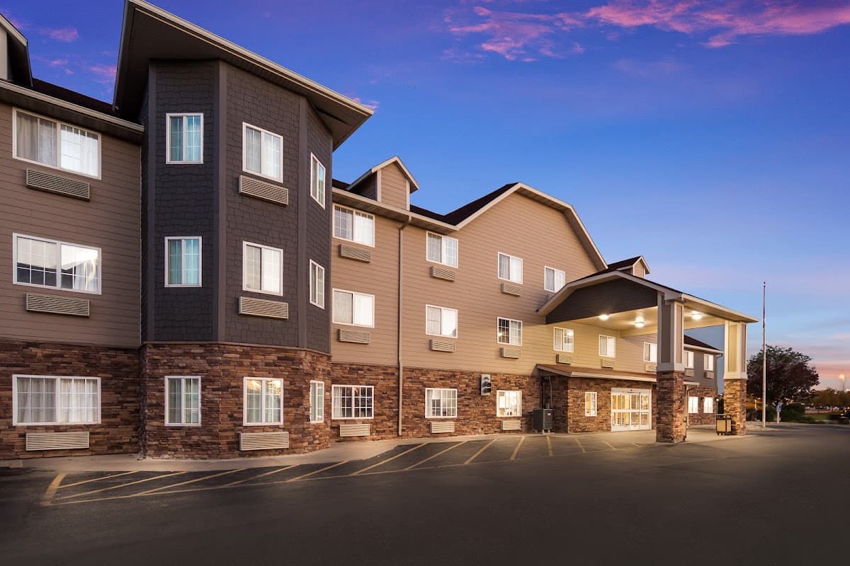 Red Roof Inn & Suites Omaha - Council Bluffs, IA, Hotel in Council Bluffs