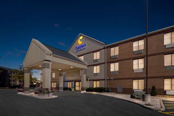 Comfort Inn & Suites near Tinley Park Amphitheater, Hotel in Tinley Park