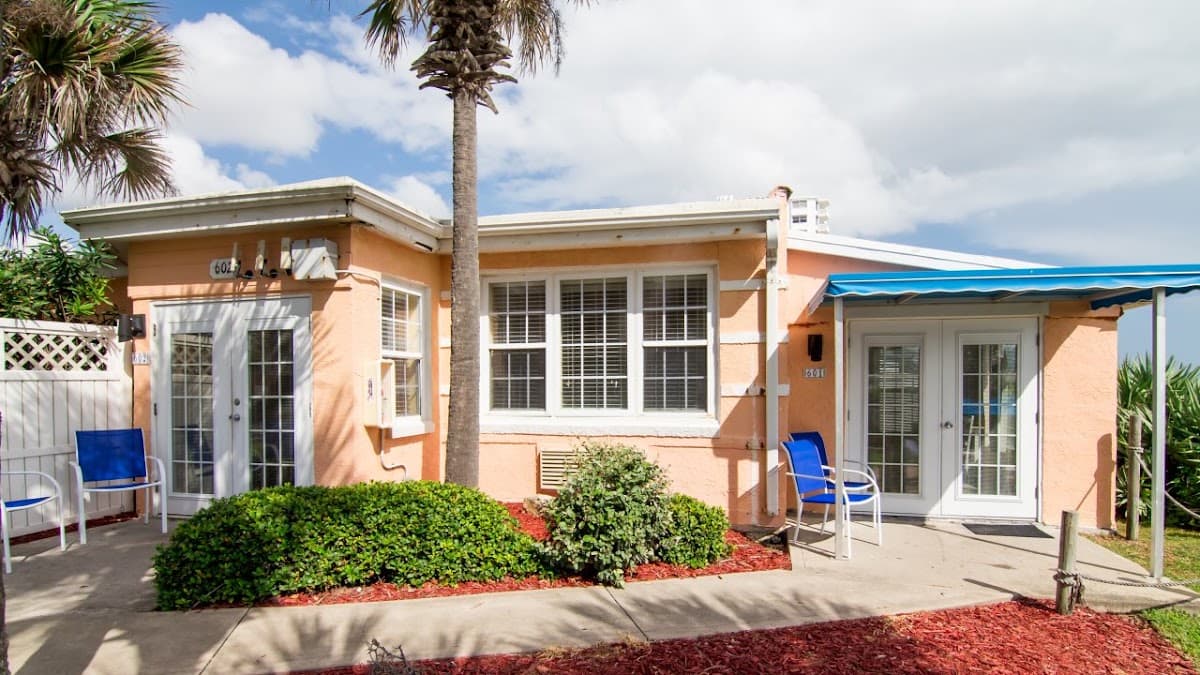 Coral Sands Inn & Seaside Cottages, Hotel in Ormond Beach