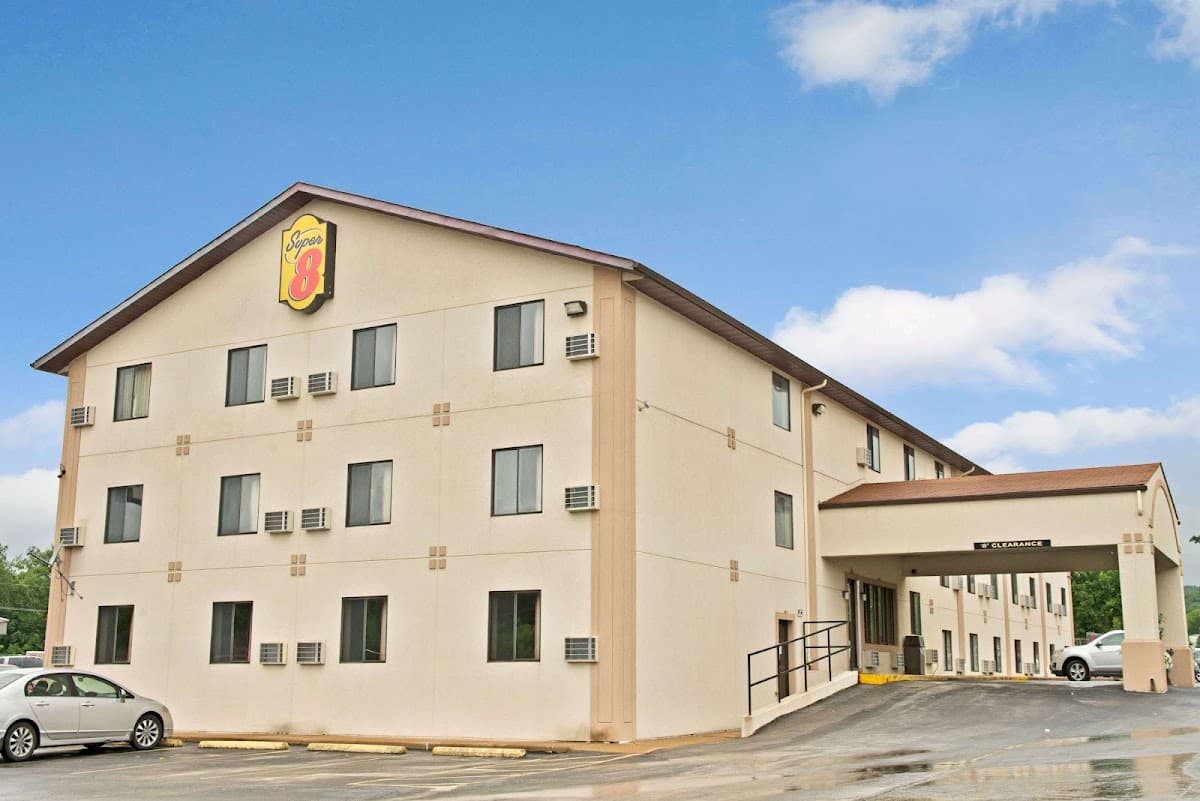 Super 8 by Wyndham Eureka/Six Flags Nearby, Hotel in Pacific