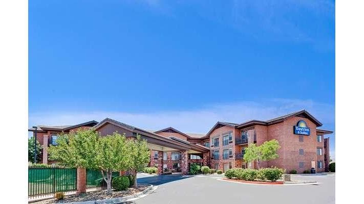 Days Inn & Suites by Wyndham Page Lake Powell, Hotel in Page
