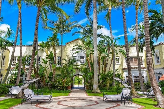 The Brazilian Court Hotel & Beach Club, Hotel in Palm Beach