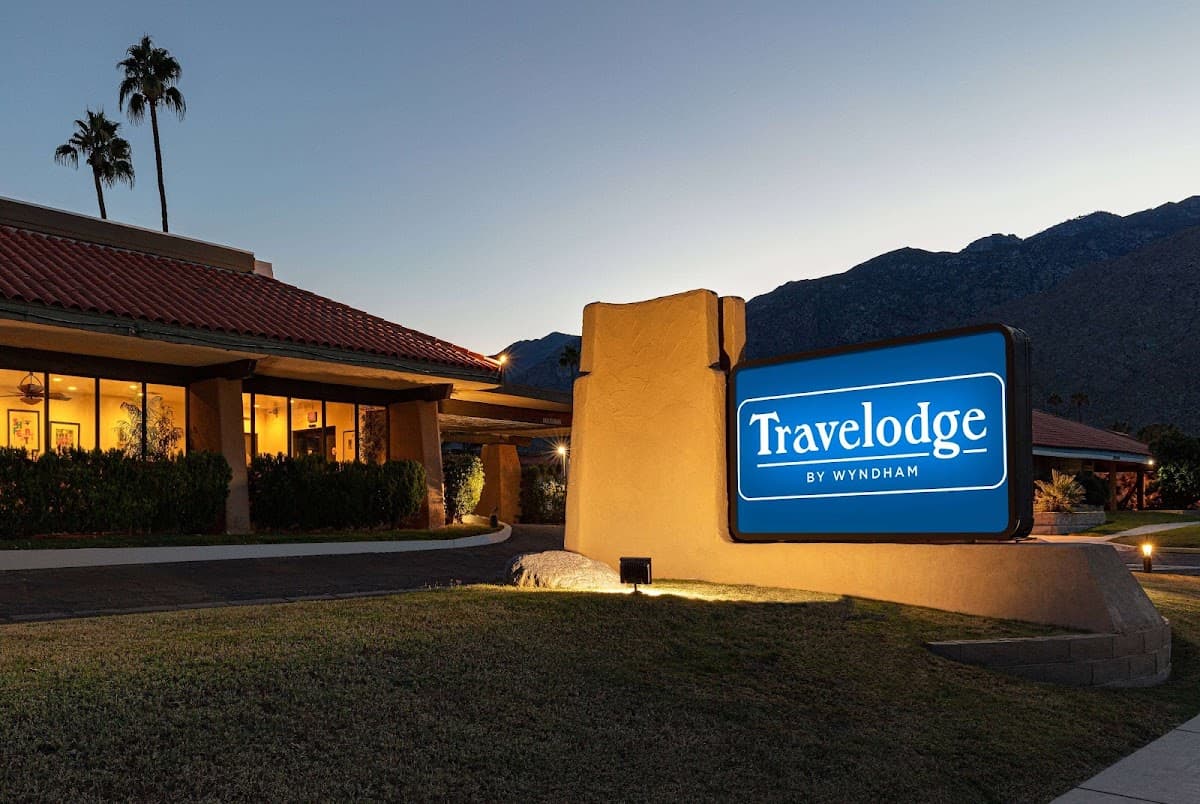 Travelodge by Wyndham Palm Springs, Hotel in Palm Springs