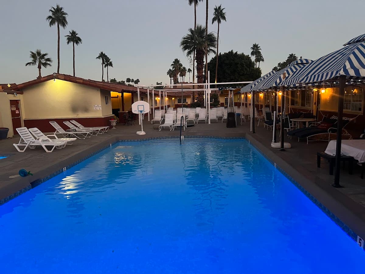 Exotic Dreams Resort Hotel, Resort in Palm Springs