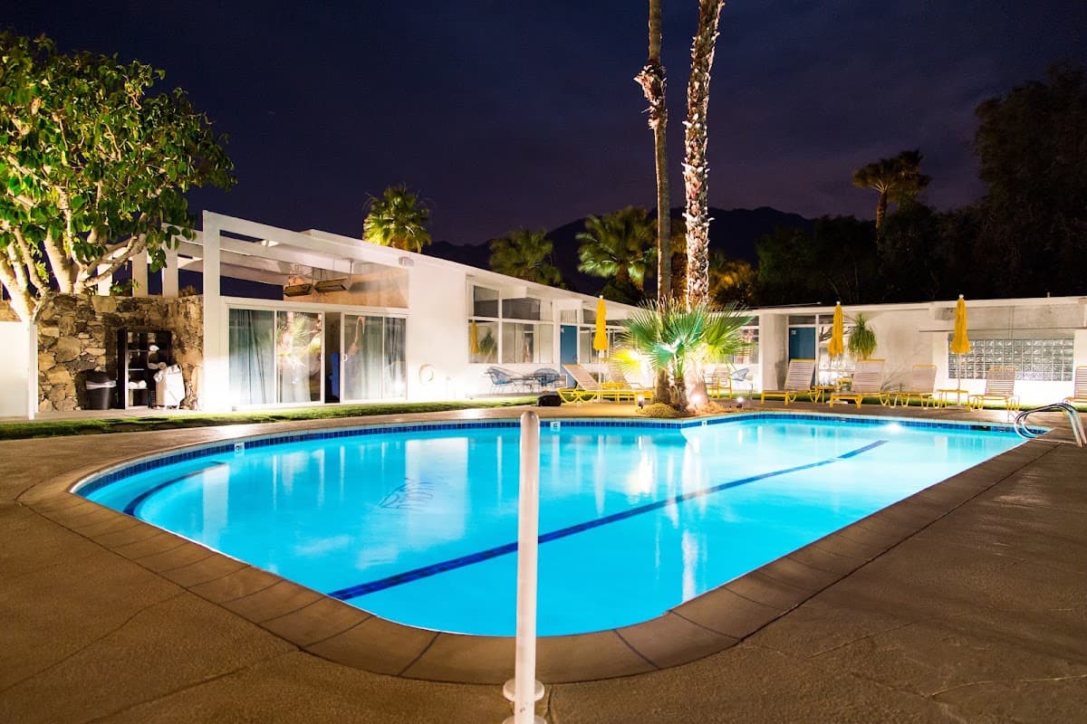 The Monkey Tree Hotel by AvantStay, Hotel in Palm Springs