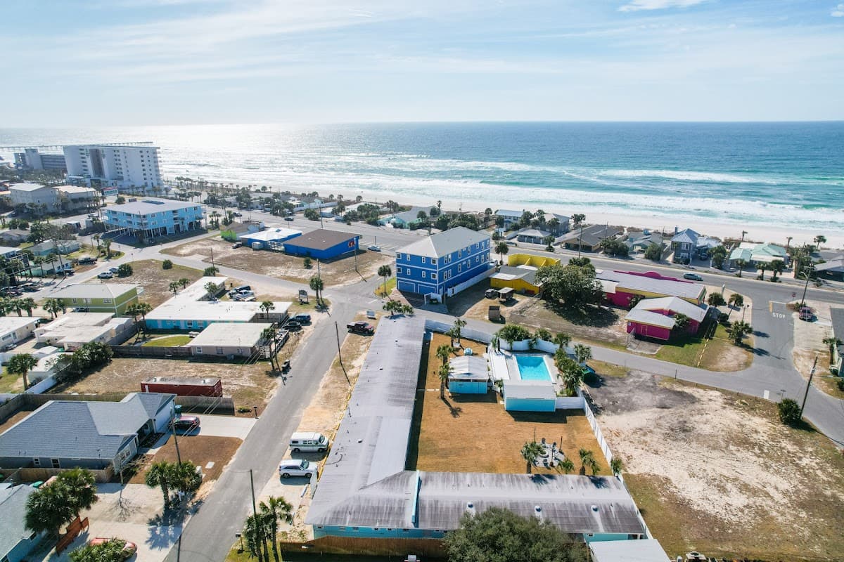 Bahama Breeze Suites, Hotel in Panama City Beach