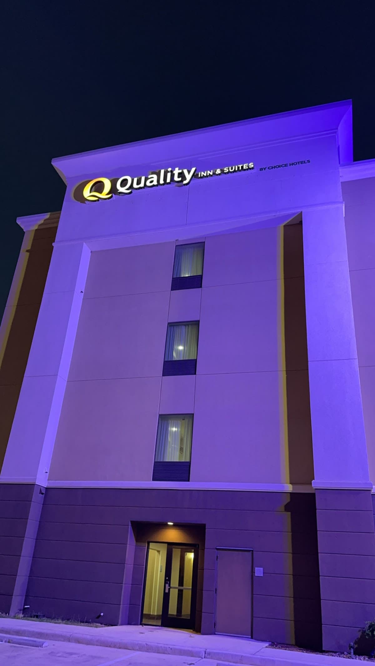 Quality Inn & Suites - Pearsall, TX, Hotel in Pearsall