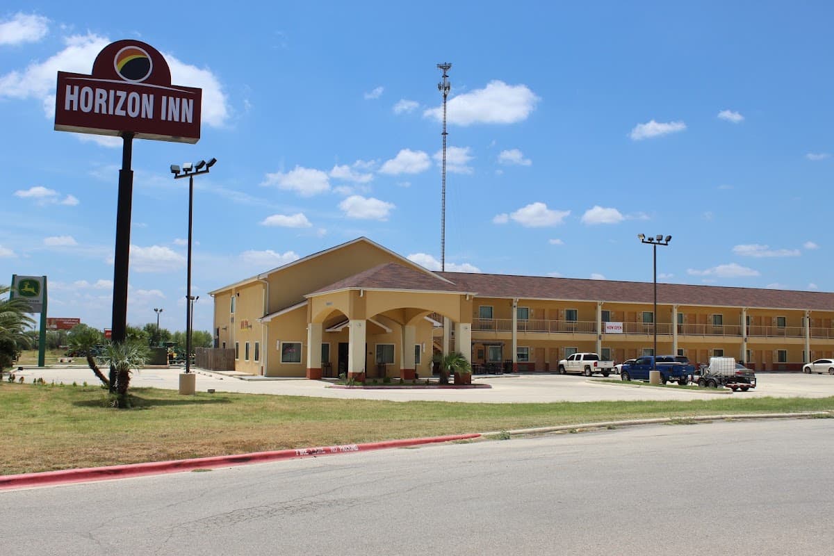Horizon Inn & Suites, Hotel in Pearsall