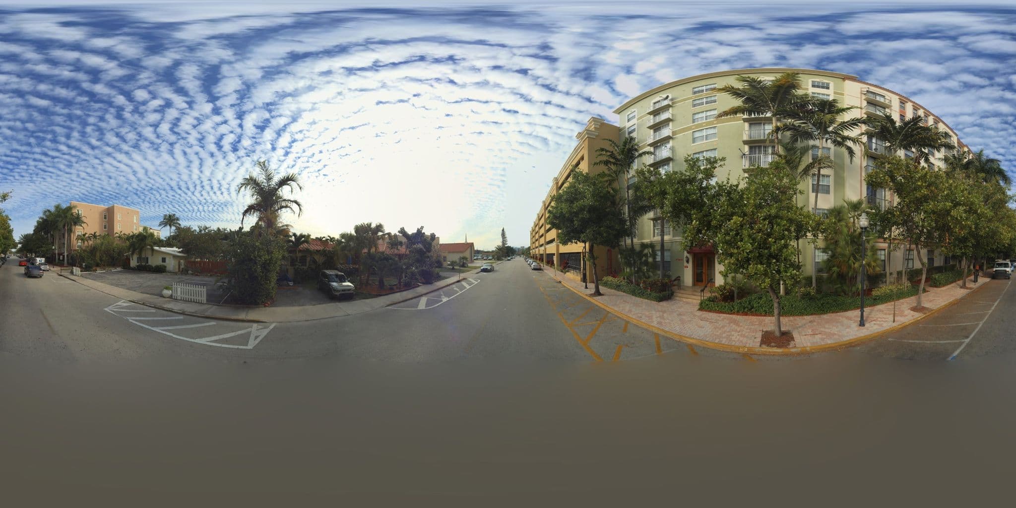Street view near Downtown Hollywood Boutique Hotel - Villa with Garden View, Hallandale Beach — © microsoft (CC BY-SA · Mapillary)