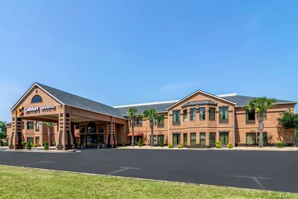 Comfort Inn & Suites Perry National Fairgrounds Area, Hotel in Perry